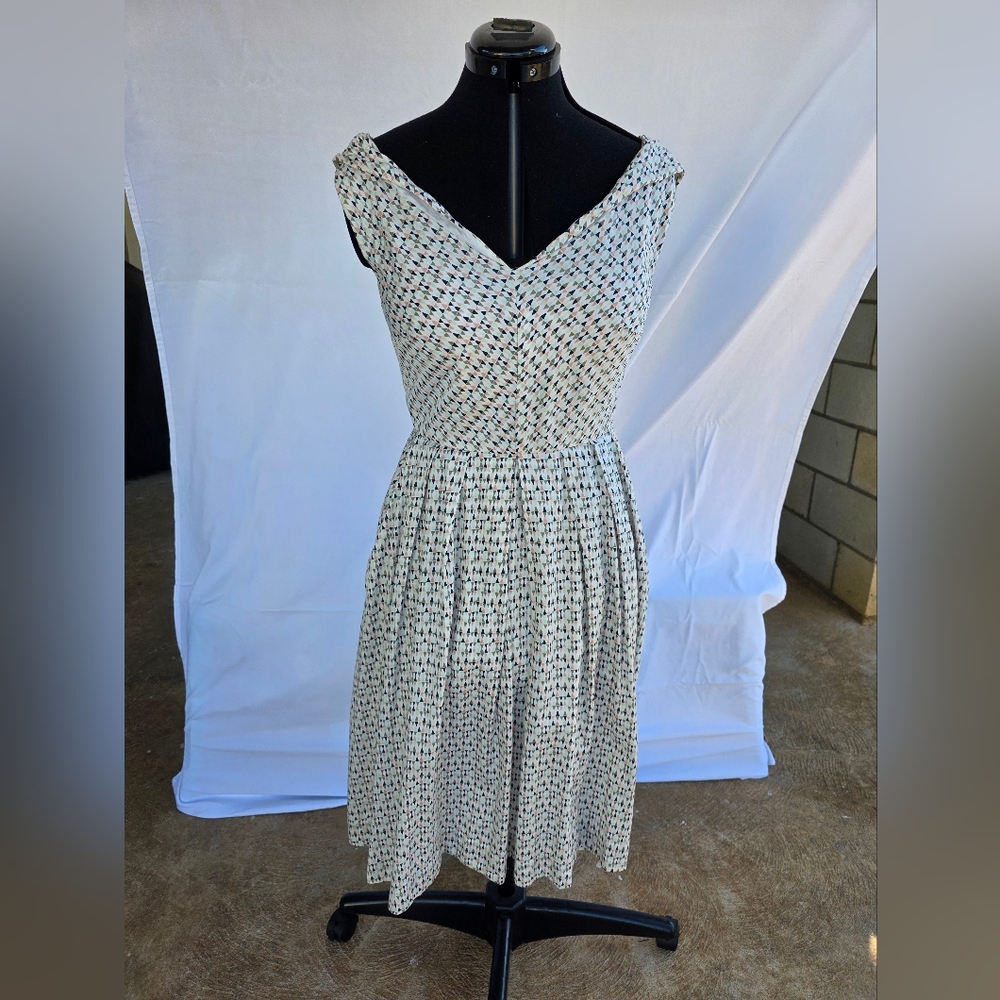 Emily and Fin Dress Sz M